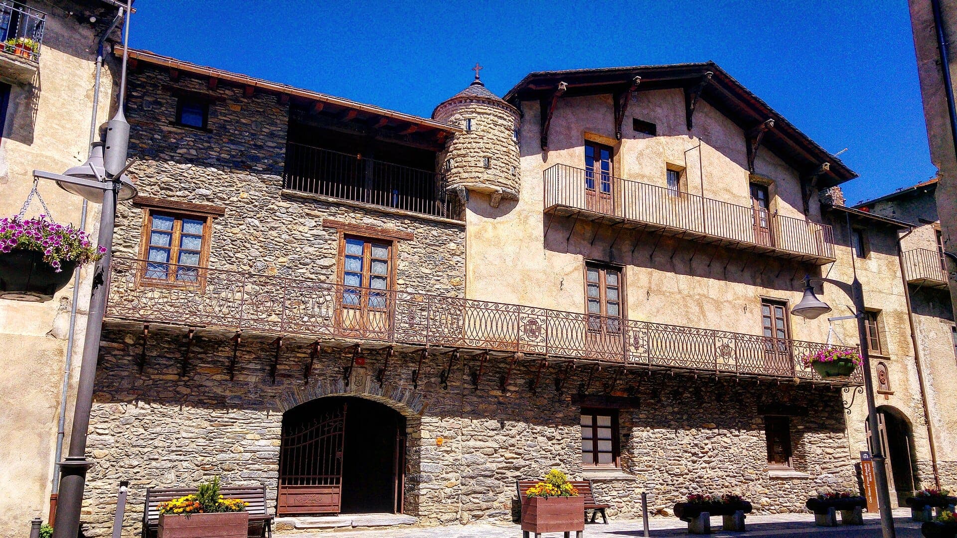 Museu Casa d'Areny-Plandolit